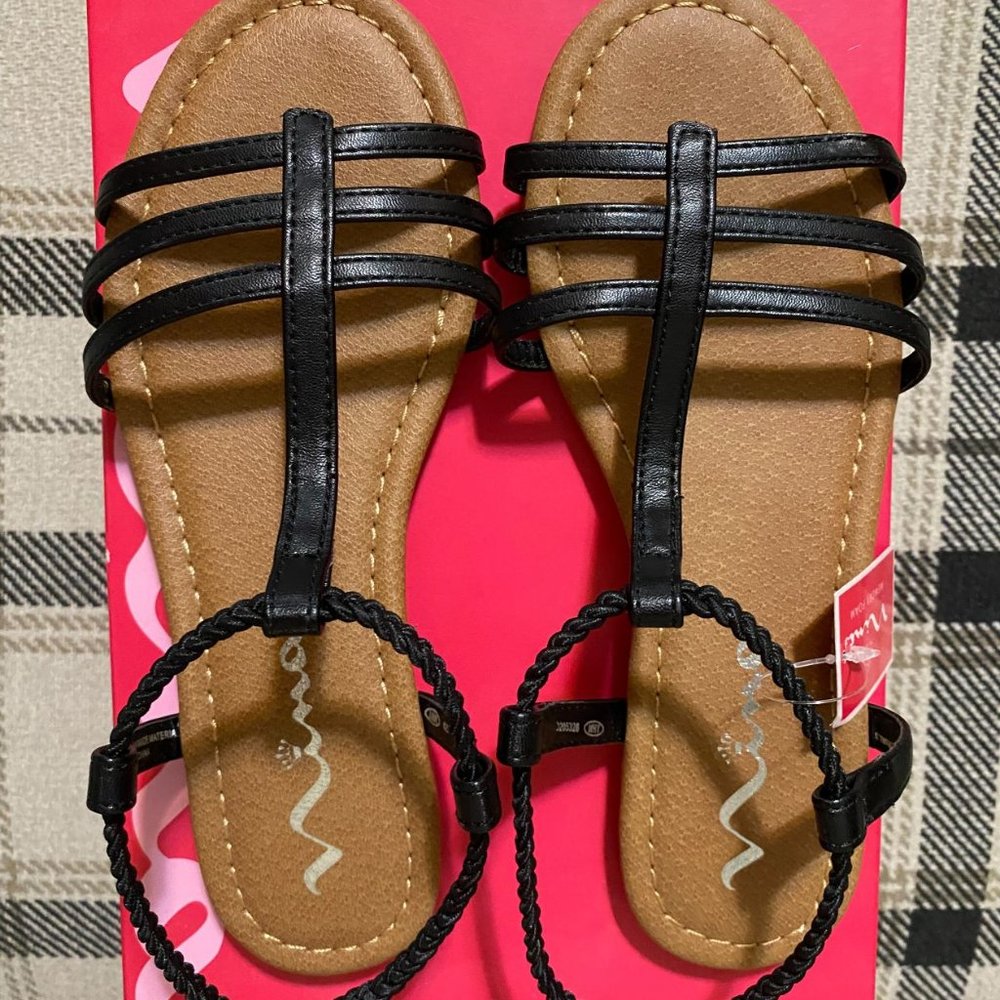 Nina Melvie Flat Sandal Girls size 3